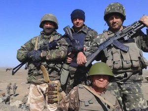 В районе Марьинки украинские военные показали боевикам,