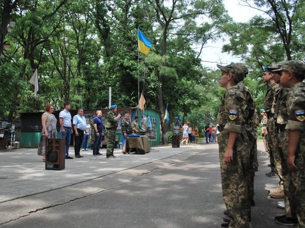 На базе «Волна» в Курахово завершилась смена военно-патриотического лагеря