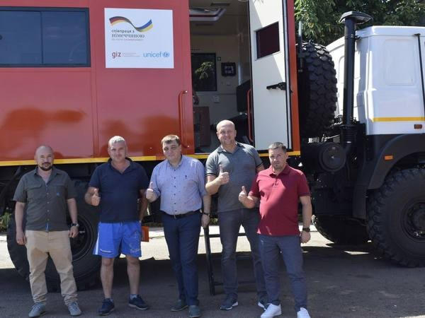 В Угледаре появилась современная специализированная аварийная машина