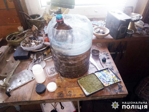 В Курахово разоблачили наркоагрария со стажем