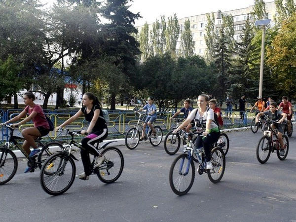 В Угледаре прошел III открытый городской велопробег