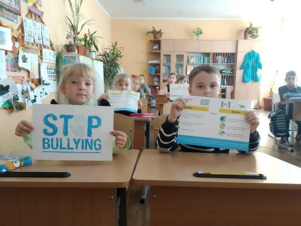 Как в прифронтовой Марьинке борются с буллингом