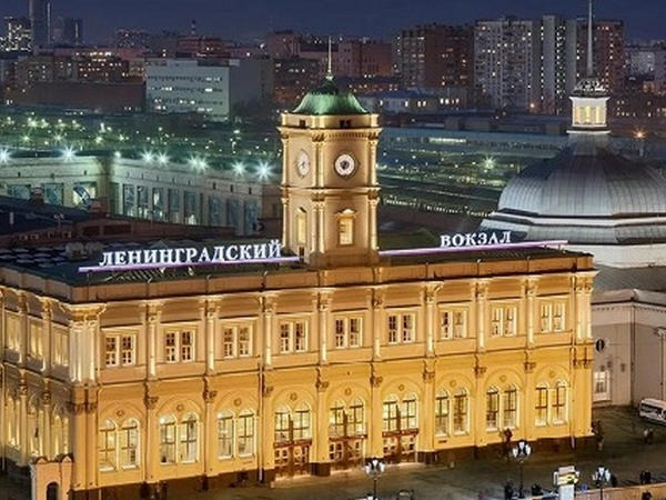 Где находится Ленинградский вокзал в Москве