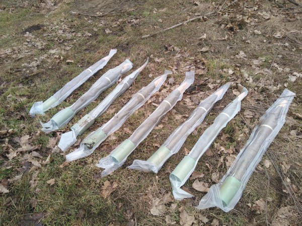 В Марьинском районе обнаружен тайник с российскими боеприпасами