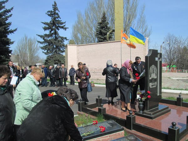 В Марьинском районе почтили память жертв трагедии на Чернобыльской АЭС