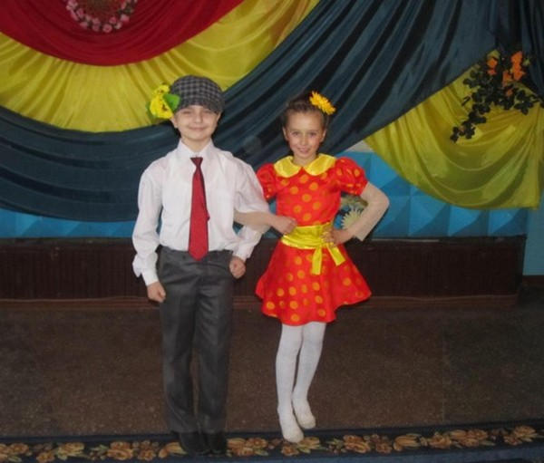 Жители Марьинского района весело и пышно отметили праздник молодежи