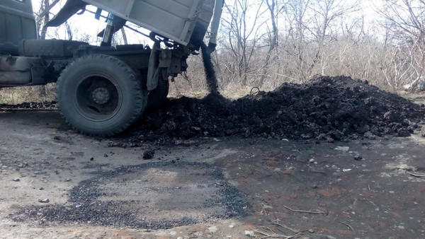 Восстановлению моста в Красногоровке военным помешала поломка грузовика