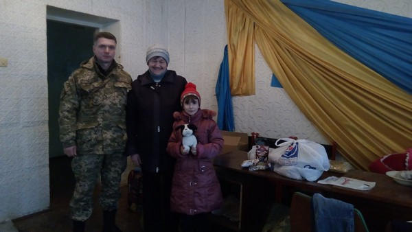 Благодаря небезразличным людям у сироты из Красногоровки теперь есть одежда