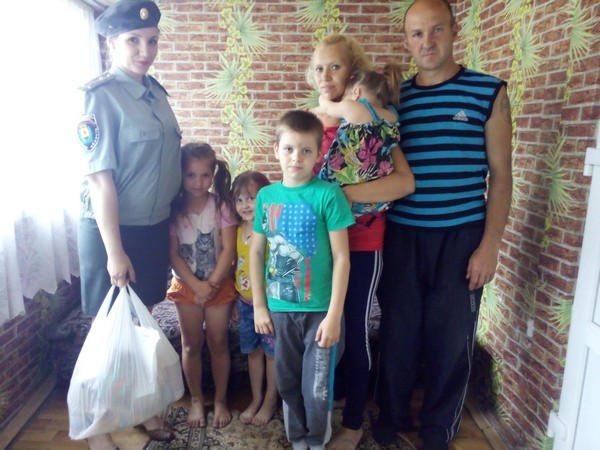 В Марьинском районе отцу шестерых детей помогают стать на путь исправления