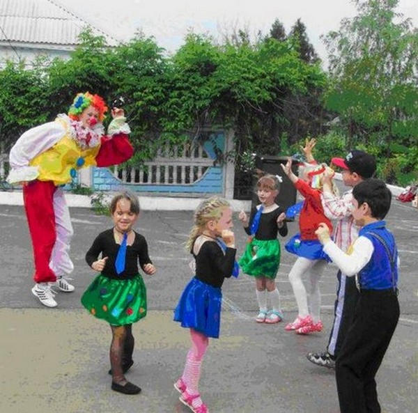 Праздник детства в Марьинском районе