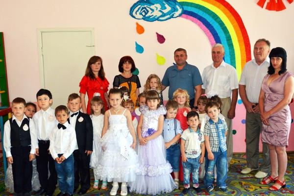 Сергей Сажко в детском саду «Веселка»: «У наших детей должно быть счастливое детство»