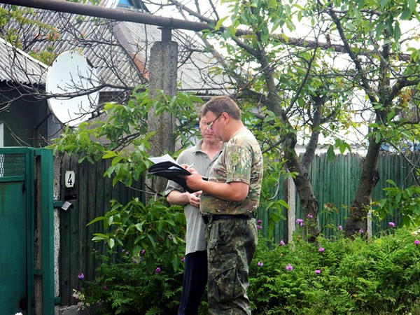 Жители Марьинки находятся под круглосуточной опекой полиции