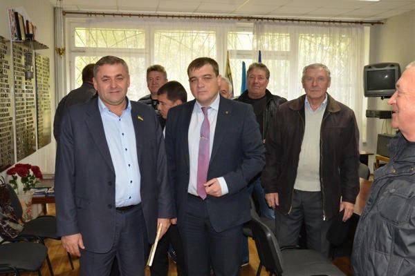 Народный депутат с рабочим визитом посетил объекты социальной сферы Угледара