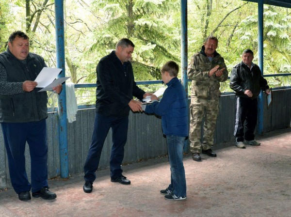 На берегу Кураховского водохранилища при поддержке народного депутата прошел первый турслет молодежи