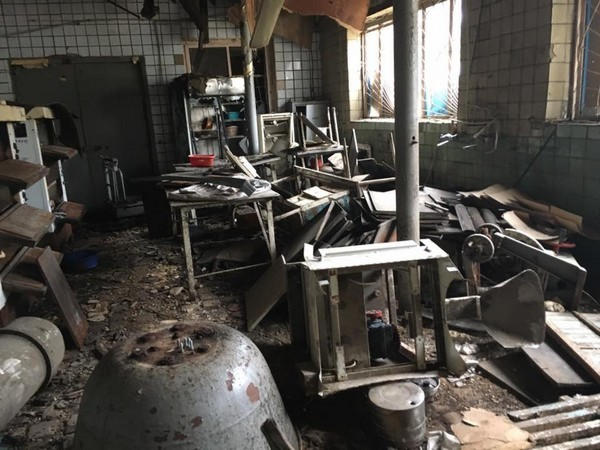 Как выглядит разрушенный войной хлебозавод в Марьинке