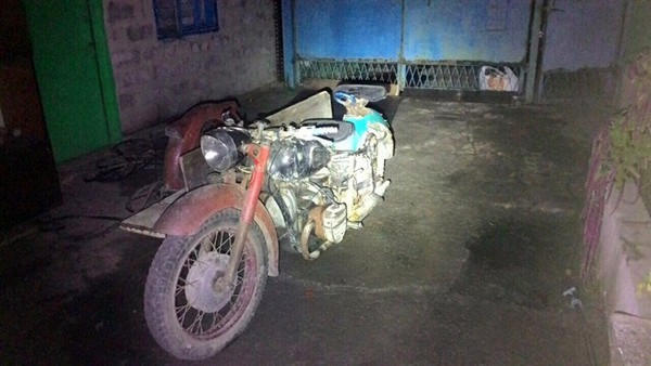 Жительница Курахово подожгла своего мужа и его мотоцикл