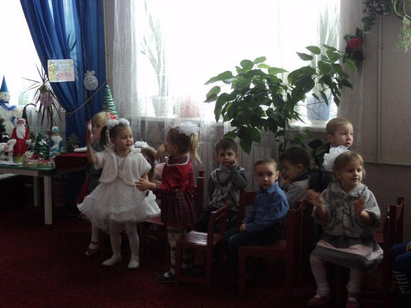 В День Святого Николая деткам Павловки подарили праздник