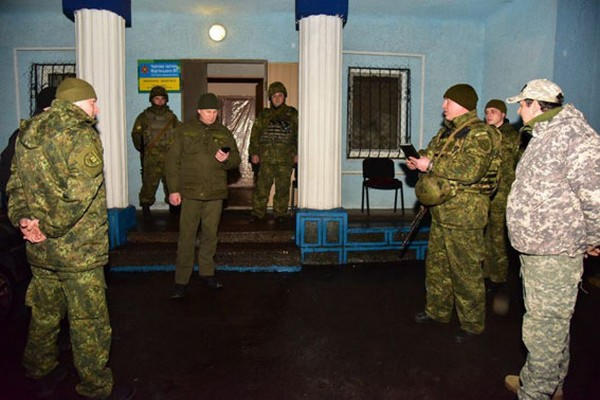 Генерал Аброськин лично проверил работу новой системы безопасности в Марьинке