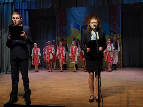 В Курахово День Соборности Украины отметили концертом