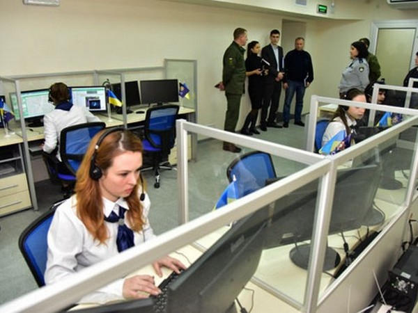 Курахово, Марьинка и Красногоровка подключены к современному колл-центру полиции