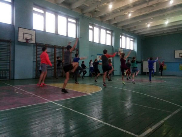 В Кураховской школе продемонстрировали инновационные уроки физкультуры