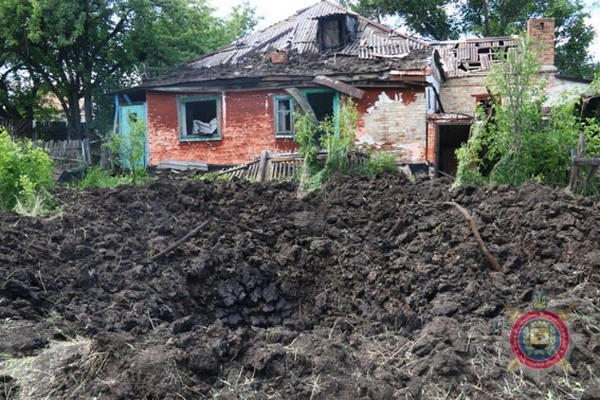 Полицейские подсчитали разрушения в Красногоровке после вчерашнего обстрела
