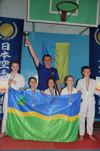 Юные спортсмены из Курахово завоевали «золото» в Закарпатье