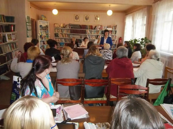 В Марьинку съехались библиотекари из Марьинского района