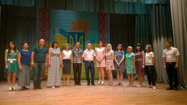 Госслужащих Марьинского района поздравили с профессиональным праздником
