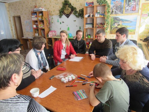 В Марьинском районе реализовали проект «Поддержка и защита прав детей-инвалидов»