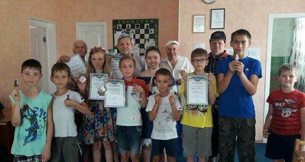 В Угледаре состоялся городской турнир по шахматам