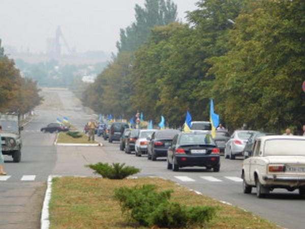 В Марьинке торжественно отметили День Флага Украины