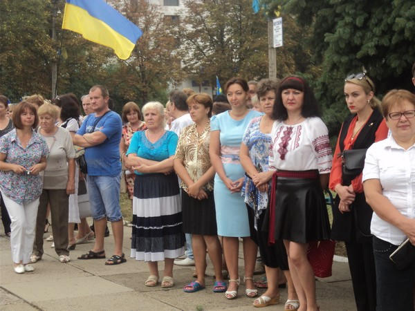 В Марьинке торжественно отметили День Флага Украины