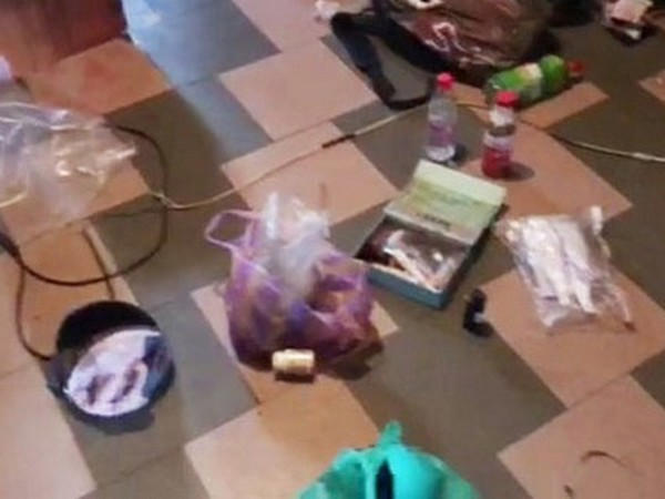 В Угледаре «накрыли» наркопритон, который организовала 23-летняя девушка