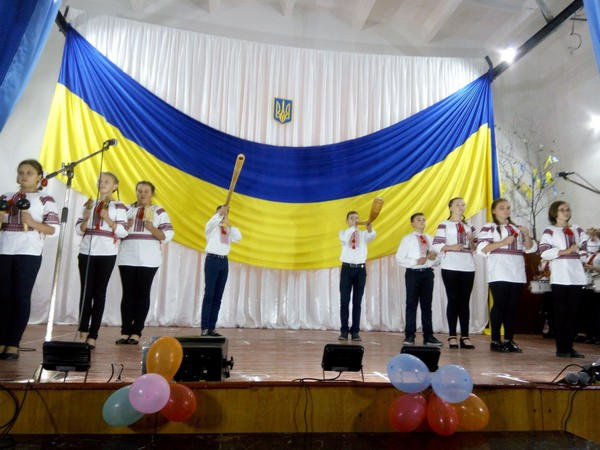 В Красногоровке состоялась праздничная программа, посвященная Дню защитника Украины