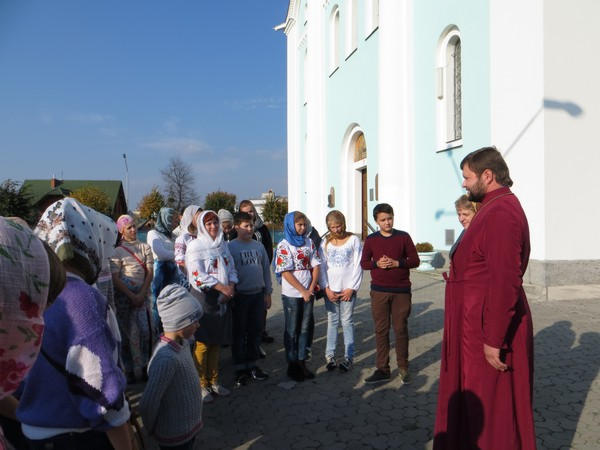 Юннаты из Марьинского района совершили незабываемое путешествие по Украине