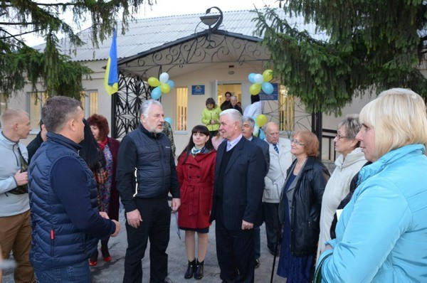 В селе Екатериновка Марьинского района торжественно открыли амбулаторию