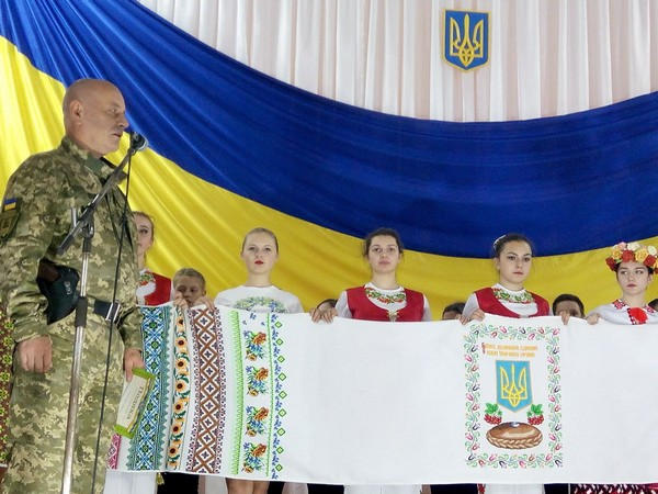 В Красногоровке состоялась праздничная программа, посвященная Дню защитника Украины