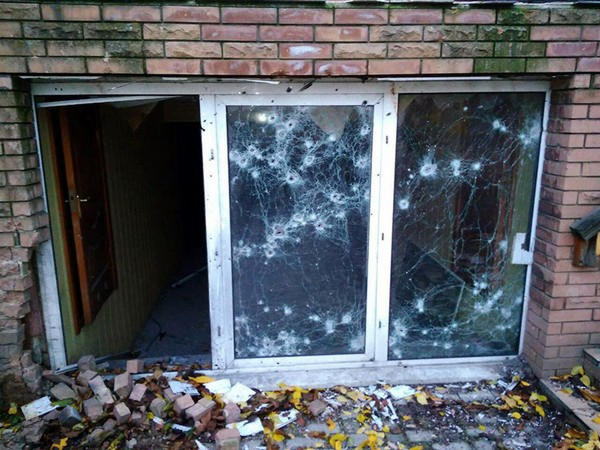 В Марьинке обнаружены еще два дома, поврежденные в результате обстрела