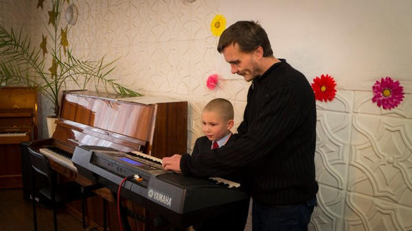В музыкальной школе в Красногоровке состоялось посвящение в юные музыканты
