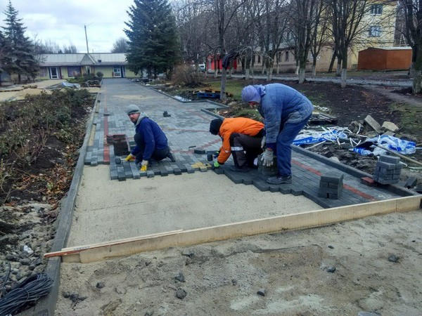 Как продвигается масштабная реконструкция проспекта Мира в Курахово