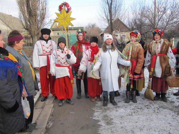 Как колядуют в селах Марьинского района