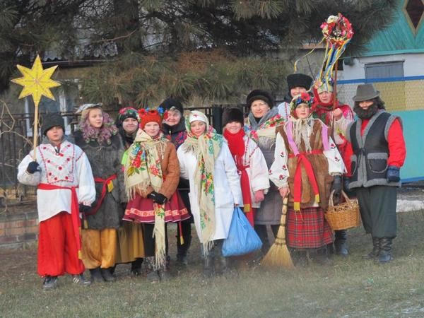 Как колядуют в селах Марьинского района