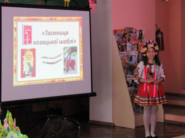 Школьница из Курахово получила звание «Суперчитателя» Донецкой области