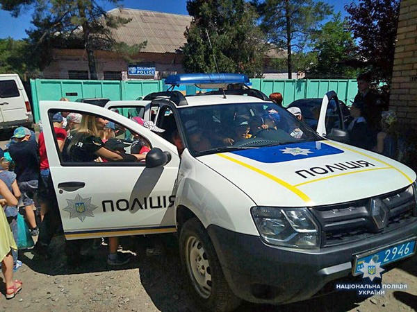 Кураховские школьники побывали в полиции