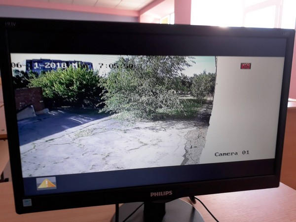 В Угледаре школу оборудуют камерами видеонаблюдения
