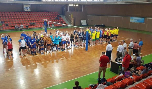 Волейбольная команда из Угледара завоевала «бронзу» на Всеукраинском турнире