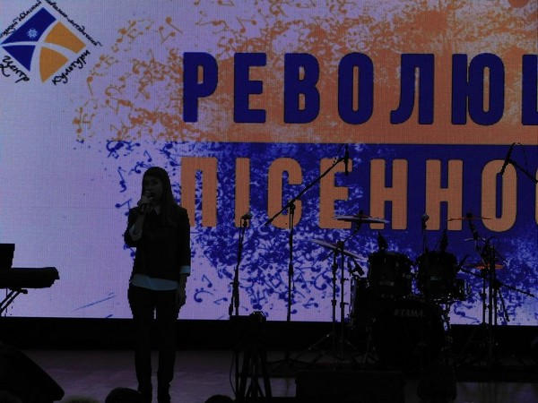 В Курахово состоялся открытый фестиваль патриотической песни