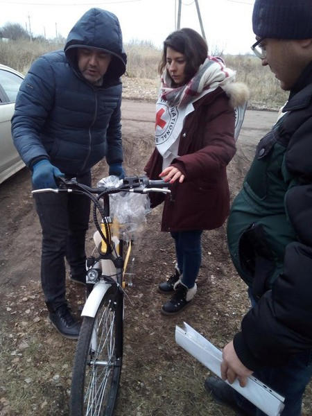 Соцработникам Марьинского района Святой Николай подарил современные электрические велосипеды