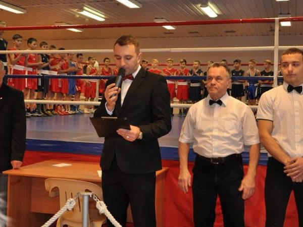Угледарские боксеры заовевали медали на Открытом чемпионате города Мариуполя